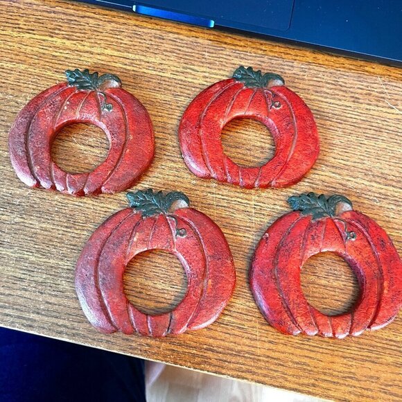 Napkin Rings Pumpkin Set of 4 Thanksgiving Fall Halloween Harvest Decor Orange - Picture 1 of 8